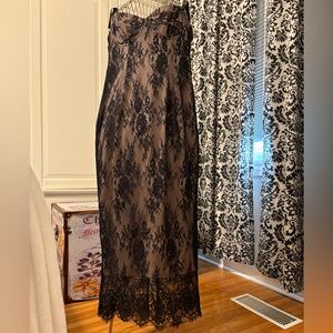 Park & Fifth Elegant Cream Dress